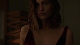 Peep recomended scene from phoebe tonkin naked