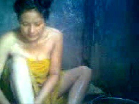 Manipuri girl nude photo