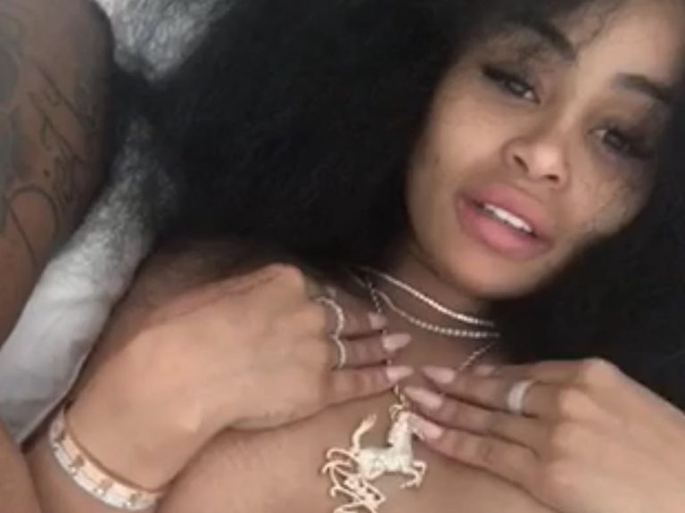 Bullet reccomend tape blac chyna avec mechie